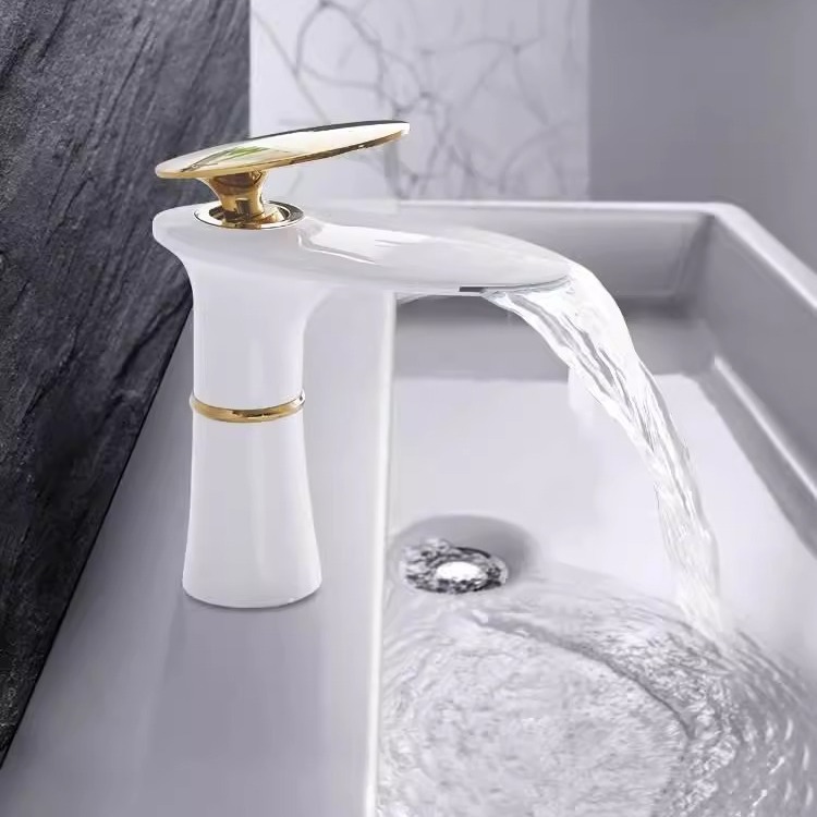 Waterfall Basin Faucet White G - Home Hardware Bathroom Faucets recension och pris